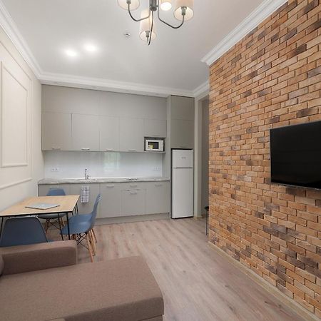 Green Apartments أوديسا المظهر الخارجي الصورة