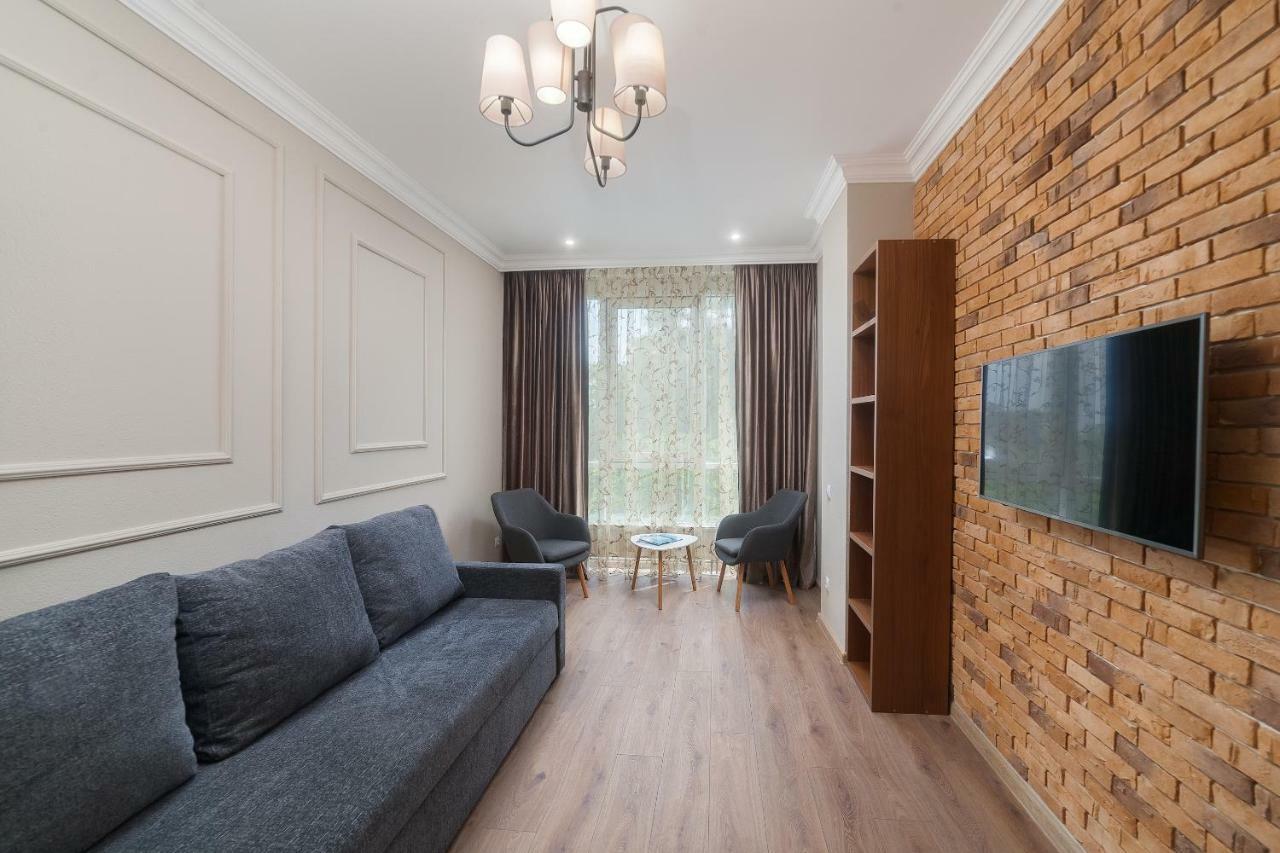 Green Apartments أوديسا المظهر الخارجي الصورة