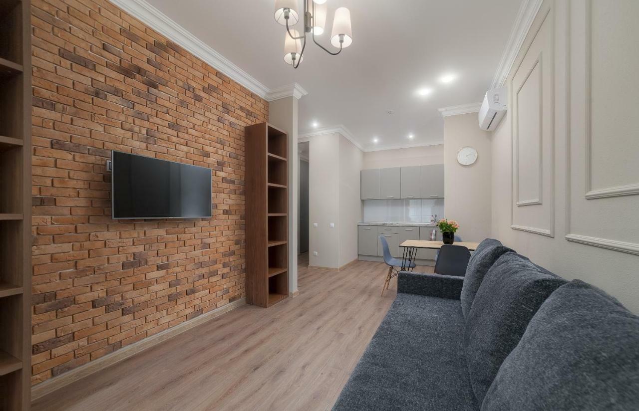 Green Apartments أوديسا المظهر الخارجي الصورة
