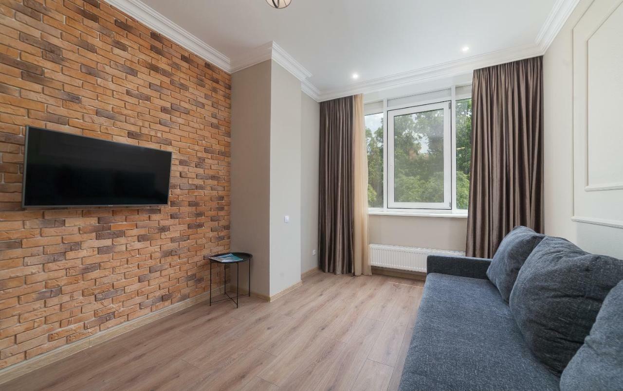 Green Apartments أوديسا المظهر الخارجي الصورة