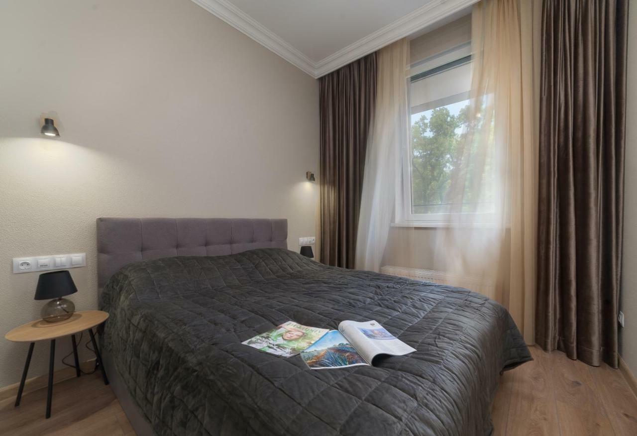 Green Apartments أوديسا المظهر الخارجي الصورة