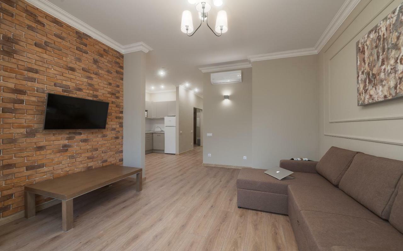 Green Apartments أوديسا المظهر الخارجي الصورة