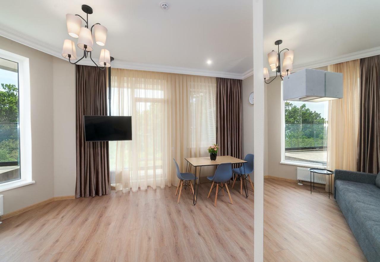 Green Apartments أوديسا المظهر الخارجي الصورة