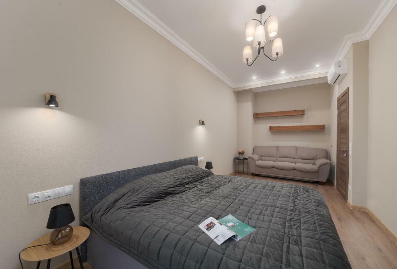 Green Apartments أوديسا المظهر الخارجي الصورة